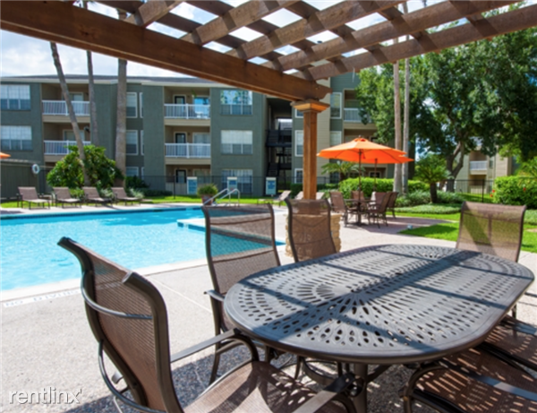 Saratoga Staples Apartments Saratoga Blvd, Corpus Christi, TX 78413