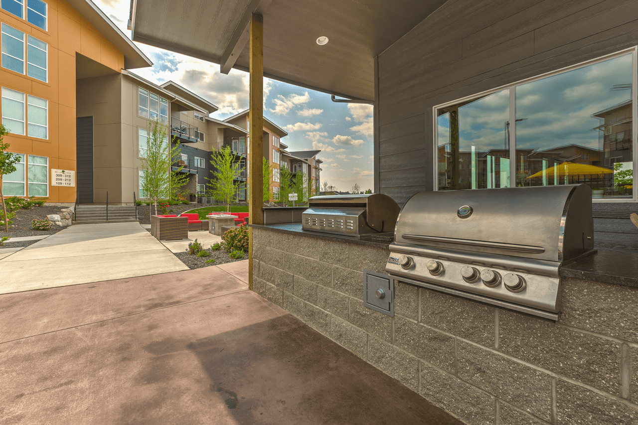 Bella Tess Apartments 17016 E Indiana Pkwy, Spokane Valley, WA 99016