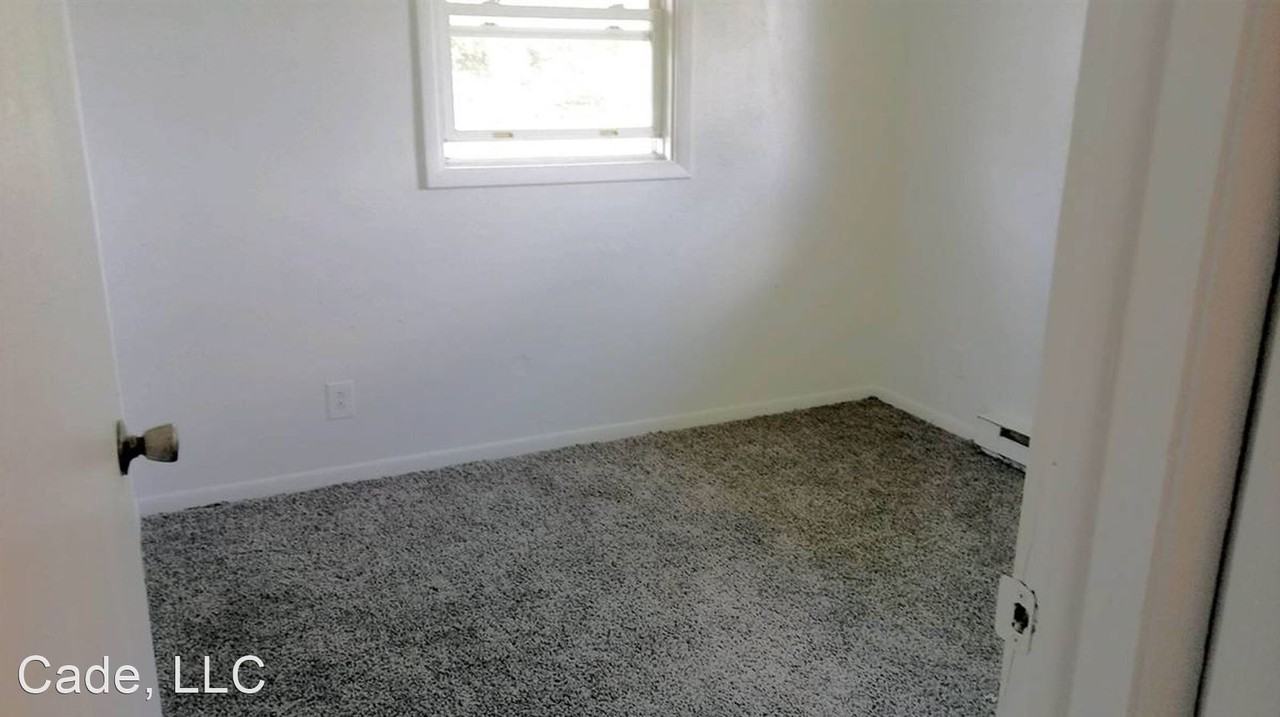 4881 S 300 W Apartments in New Palestine, IN 46163 Zumper