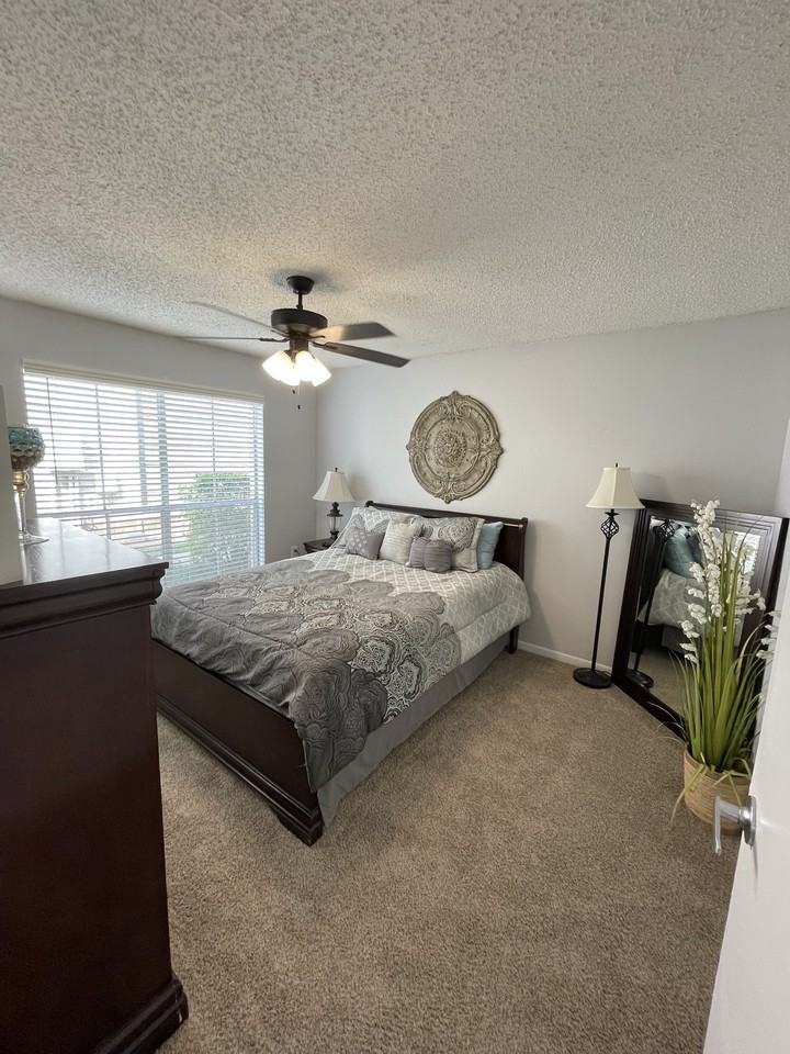 The Landing at Clear Lake Apartments 240 El Dorado Blvd, Houston, TX