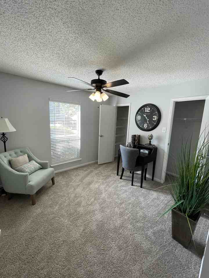 The Landing at Clear Lake Apartments 240 El Dorado Blvd, Houston, TX