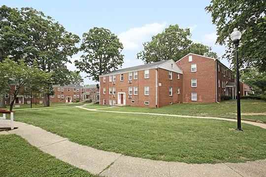 Oak Grove Apartments and Townhomes 303 Mt Holly St, Baltimore, MD