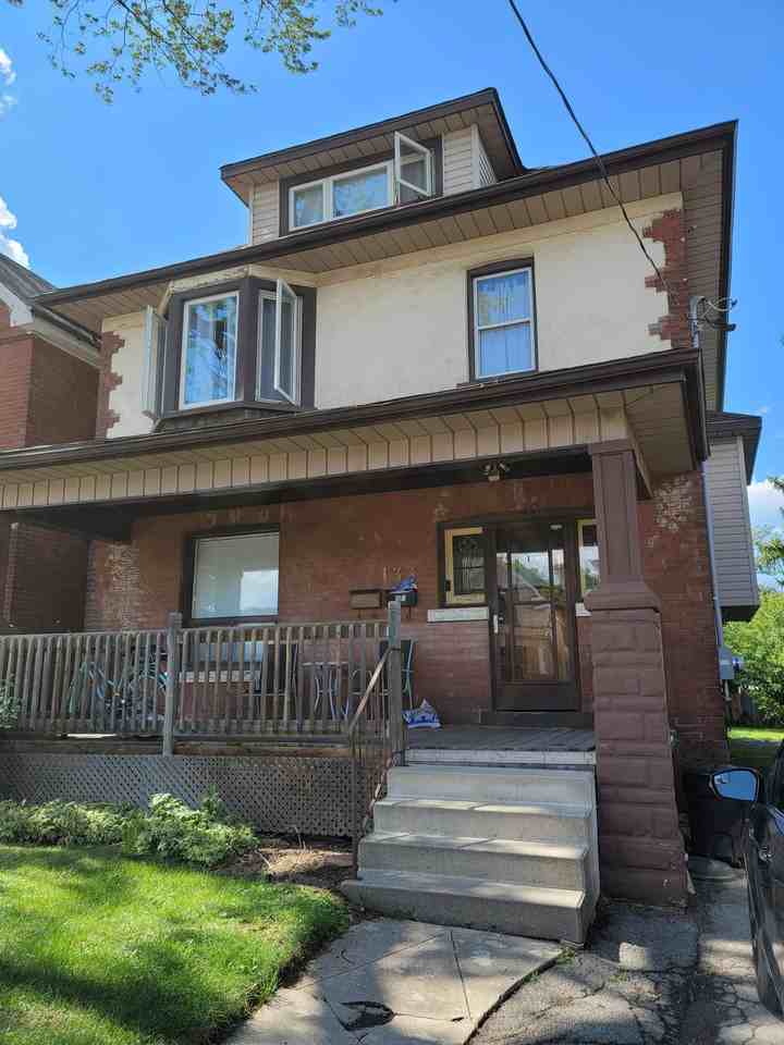 133 Park Row N Apartments in Crown Point East, Hamilton, ON L8H 4E7