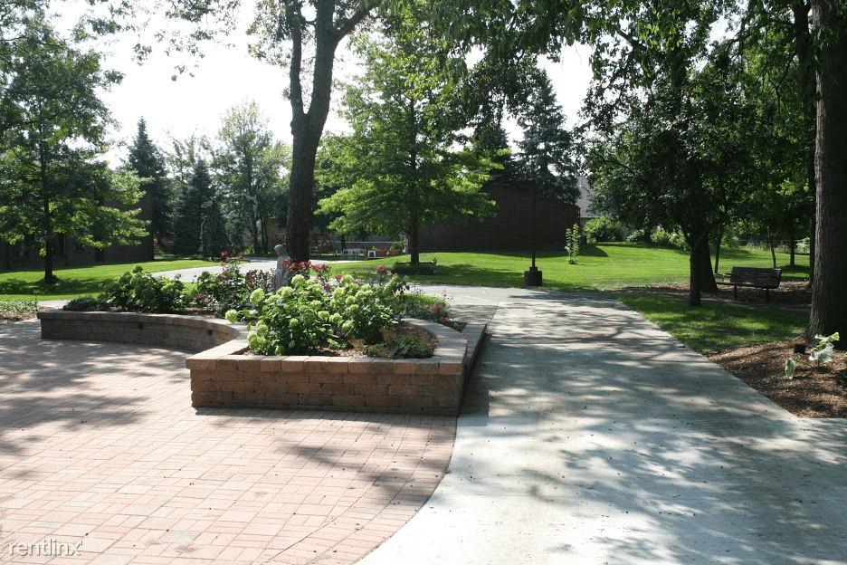 Ukrainian Village Apartments 26377 Ryan Rd, Warren, MI 48091 Zumper