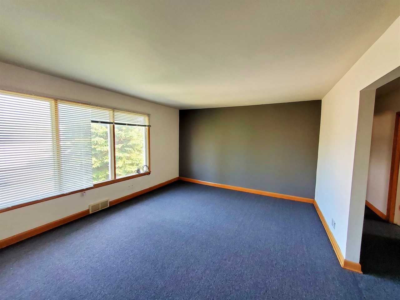 748 Polson Avenue, Winnipeg, MB R2X 1M2 2 Bedroom Apartment for 1,400/month Zumper