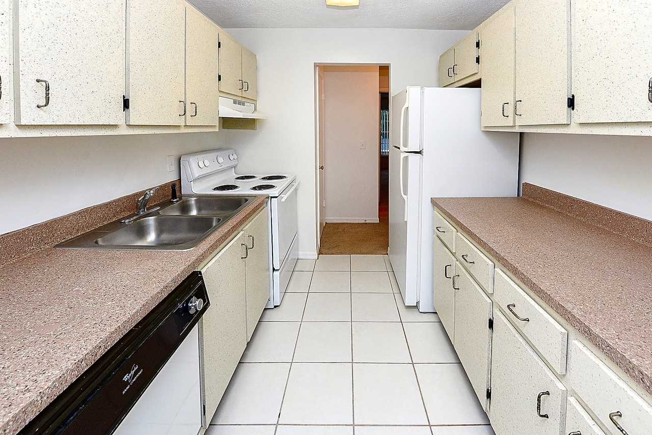 Studio Apartments for Rent In St. Petersburg, FL 42 Available