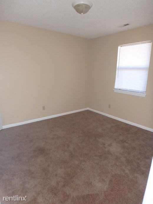 708 708, 704 Patton Cir 704 Patton, Winterville, NC 28590 2 Bedroom