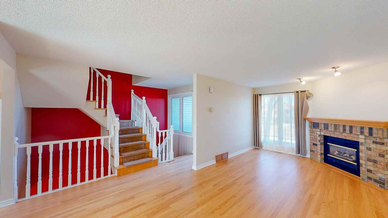 26 Coachway Gardens SW Apartments 26 Coachway Gdns Sw, Calgary, AB