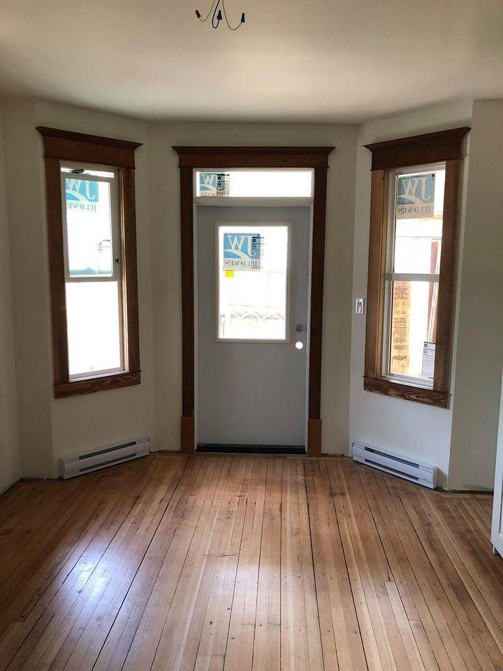 427 Banning St, Winnipeg, MB R3G 2E7 2 Bedroom Apartment for 1,150