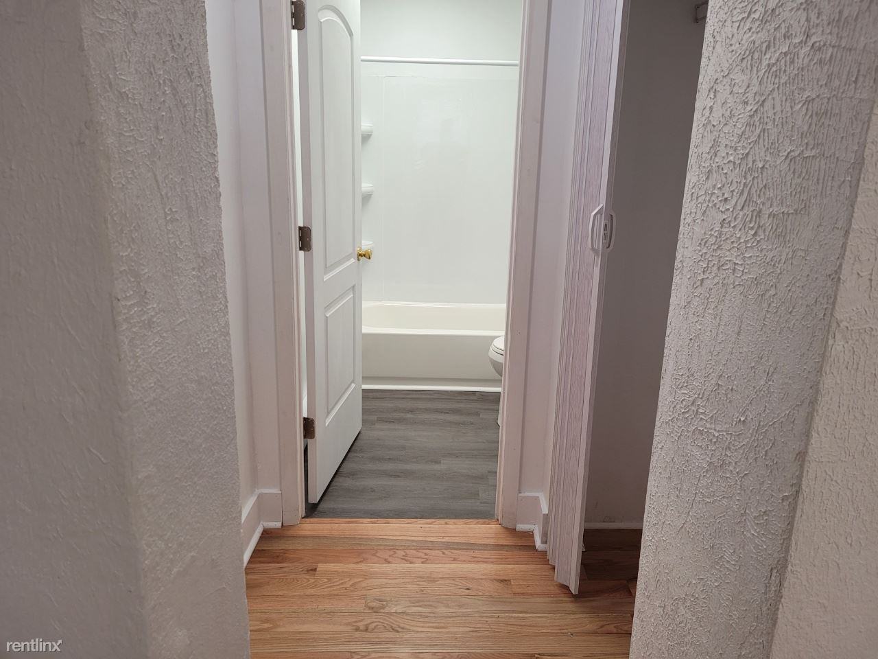 Prescott Place Apartments 401 W Bancroft St, Toledo, OH 43620 Zumper