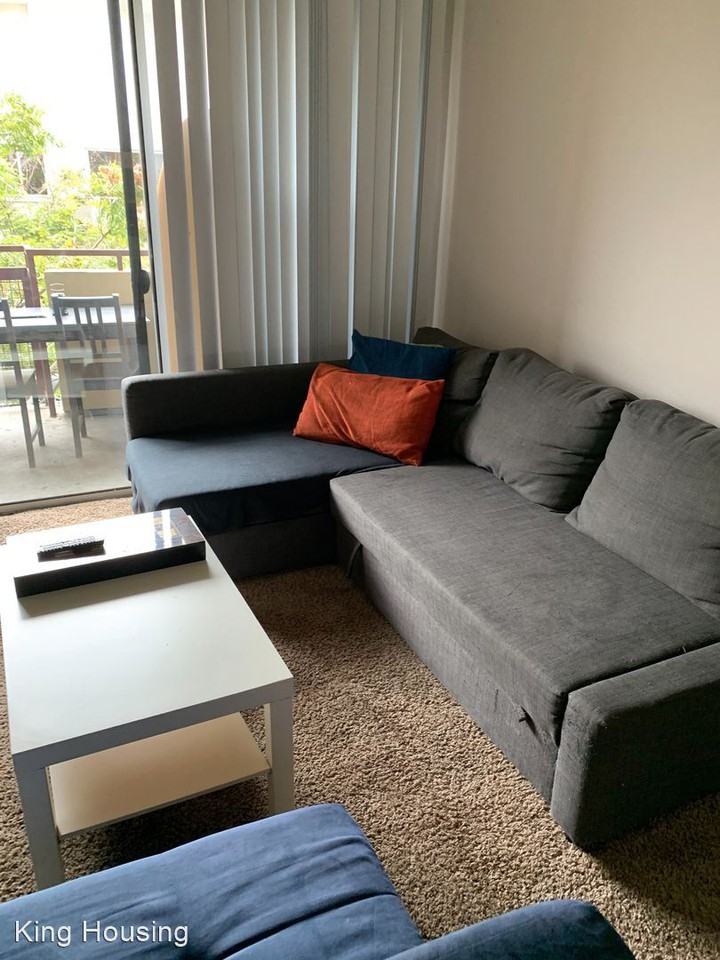 620 Santa Monica Blvd Apartments in MidCity, Santa Monica, CA 90401
