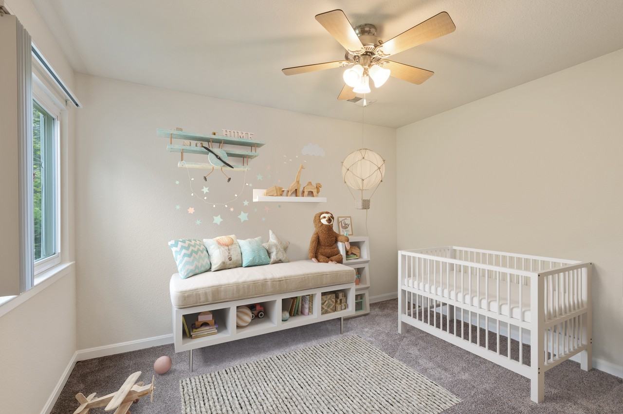 Glenn Forest Military Homes 21560 Greentree Drive South, Lexington