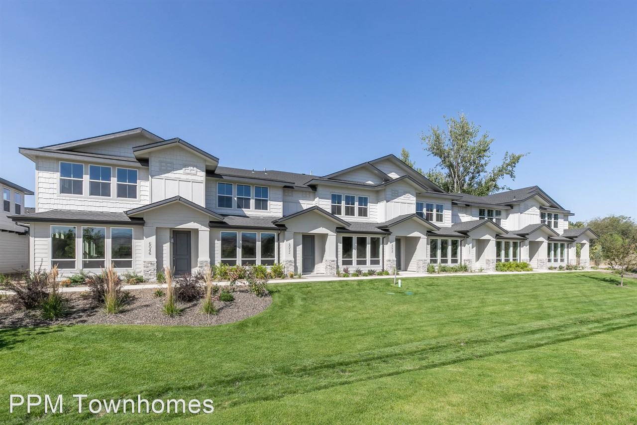 Roe Street Townhomes Boise Idaho 83714 Apartments Roe Street