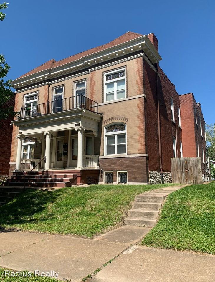 541719 S. Broadway Apartments 5417 S Broadway 19, St. Louis, MO 63111 Zumper