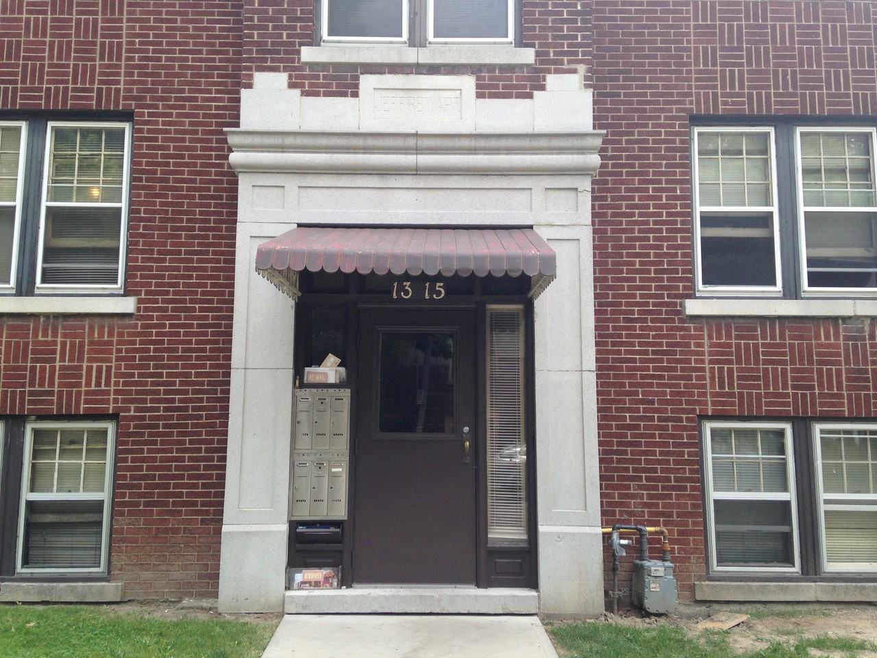 1335 Niagara St Apartments in Walkerville, Windsor, ON N9A 3V8 Zumper