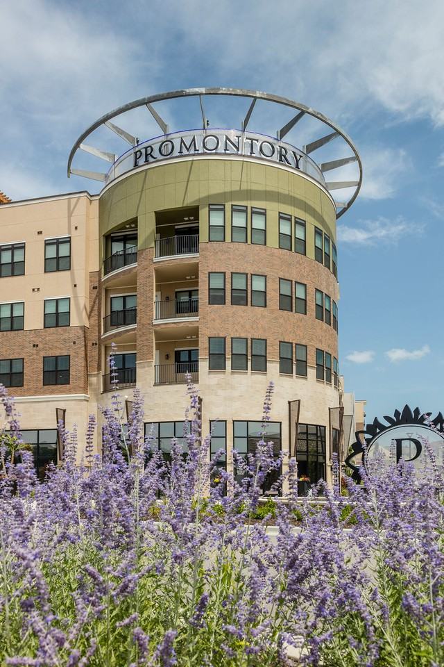 Promontory Apartments 8961 Metcalf Ave, Overland Park, KS 66212 Zumper