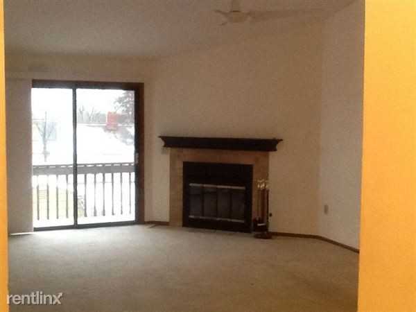 Executive Holmes Estates Apartments 8141 Holmes Rd, Kansas City, MO