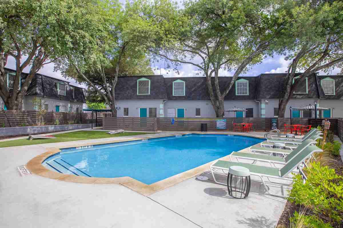 z111122The Jackson Apartments 2500 Jackson Keller Rd, San Antonio