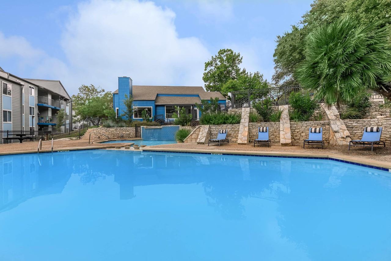 z111122The Keller Apartments 2503 Jackson Keller Rd, San Antonio