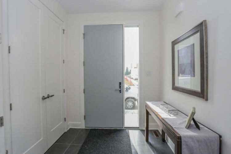 499 Sophia Cres, London, ON N6G 0X9 3 Bedroom Apartment for 2,295