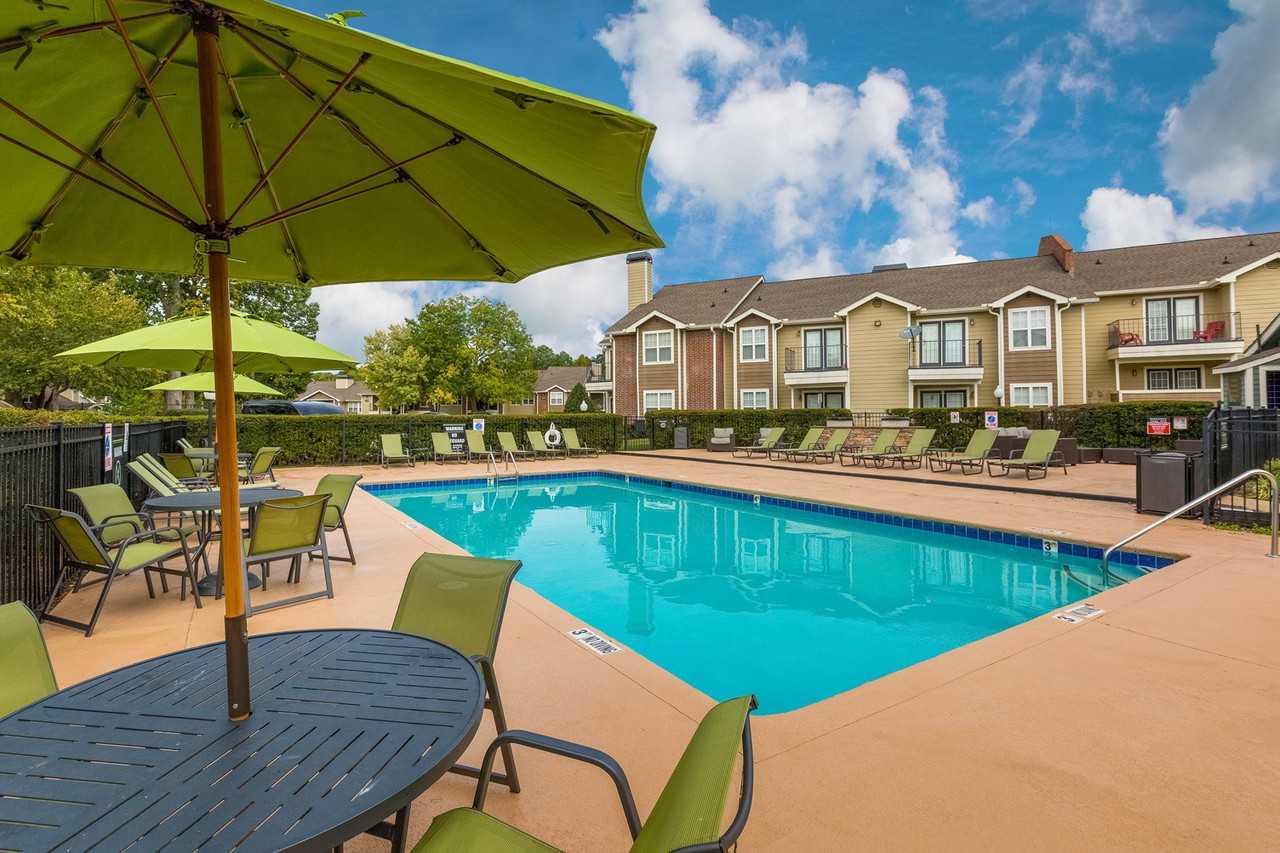 Central on the Green Apartment Homes Apartments 2904 Calvary Dr