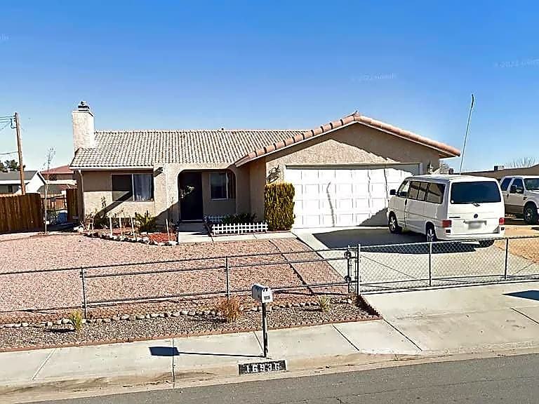 1217 S Kennedy Ave, Victorville, CA 92394 4 Bedroom House for 1,500