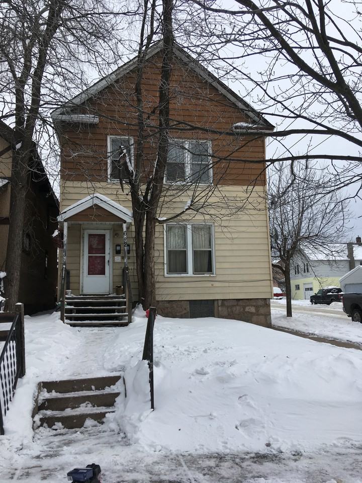 602 Adams Ave Apartments in Eveleth, MN 55734 Zumper