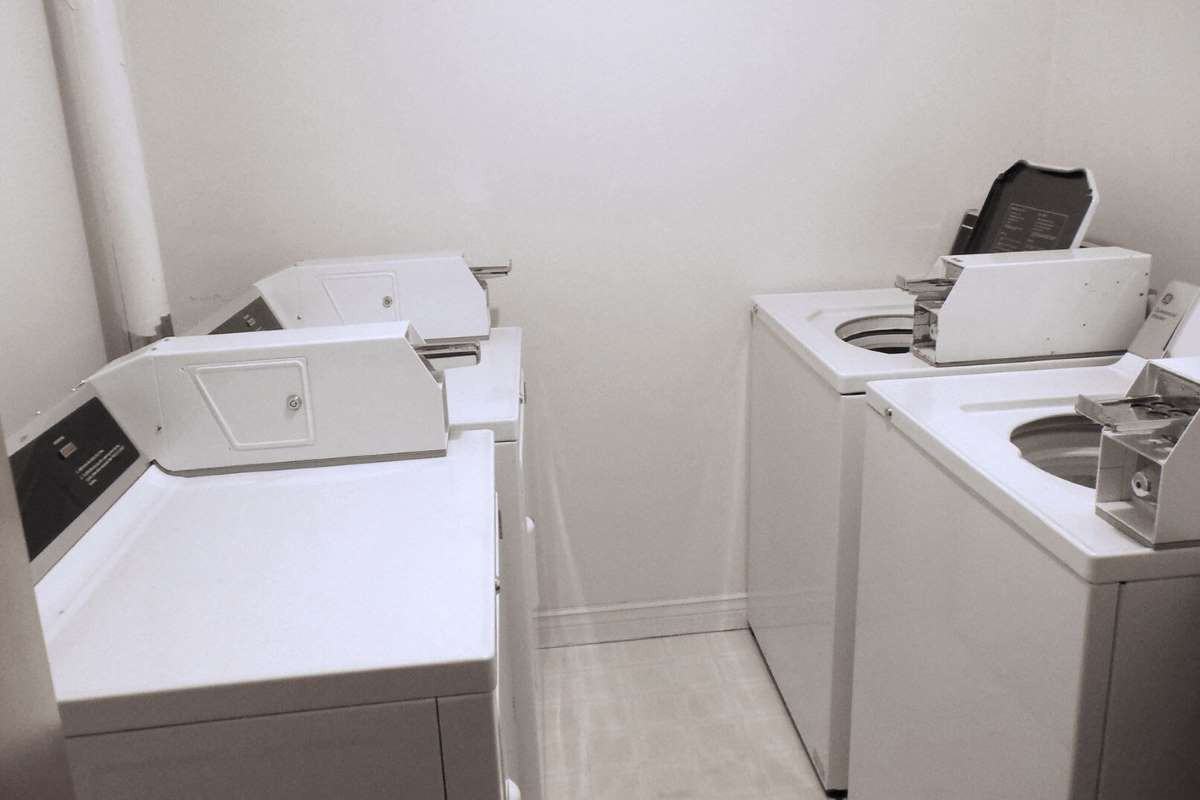 Chateau Heights Apartments 219, 221, 223 St. Peters Rd. 221