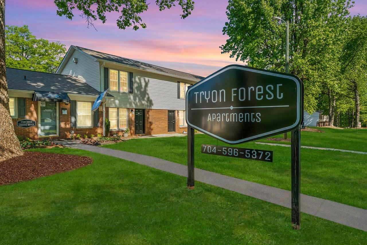 Tryon Forest Apartments 411 Lambeth Drive 2, Charlotte, NC 28213