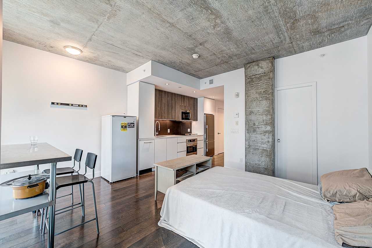 88 Rue GaryCarter 416, Montréal, QC H2R 0B3 Studio Apartment for