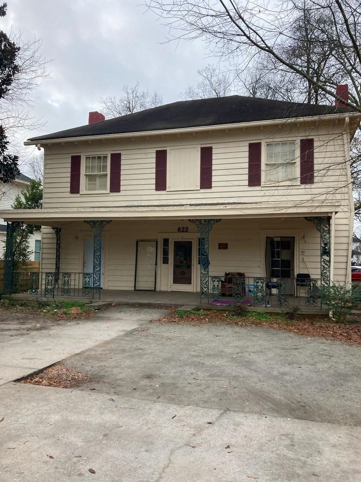 622 W Poplar St Apartments in Griffin, GA 30224 Zumper