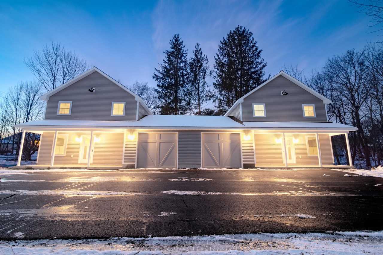 10 Cottage St, Hampden, ME 04444, USA 2 unit Rentals Zumper