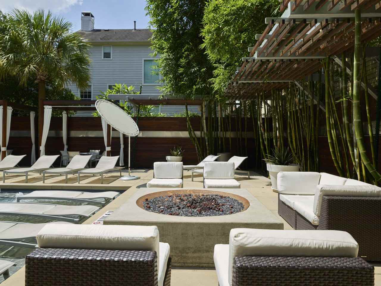 City Place Montrose Apartments 306 Mcgowen St, Houston, TX 77006 Zumper