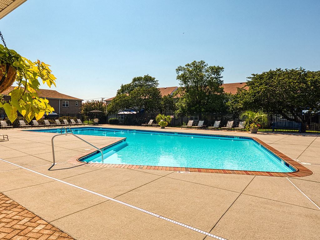 Haygood Halls Apartments 1101 Ferry Plantation Rd, Virginia Beach, VA