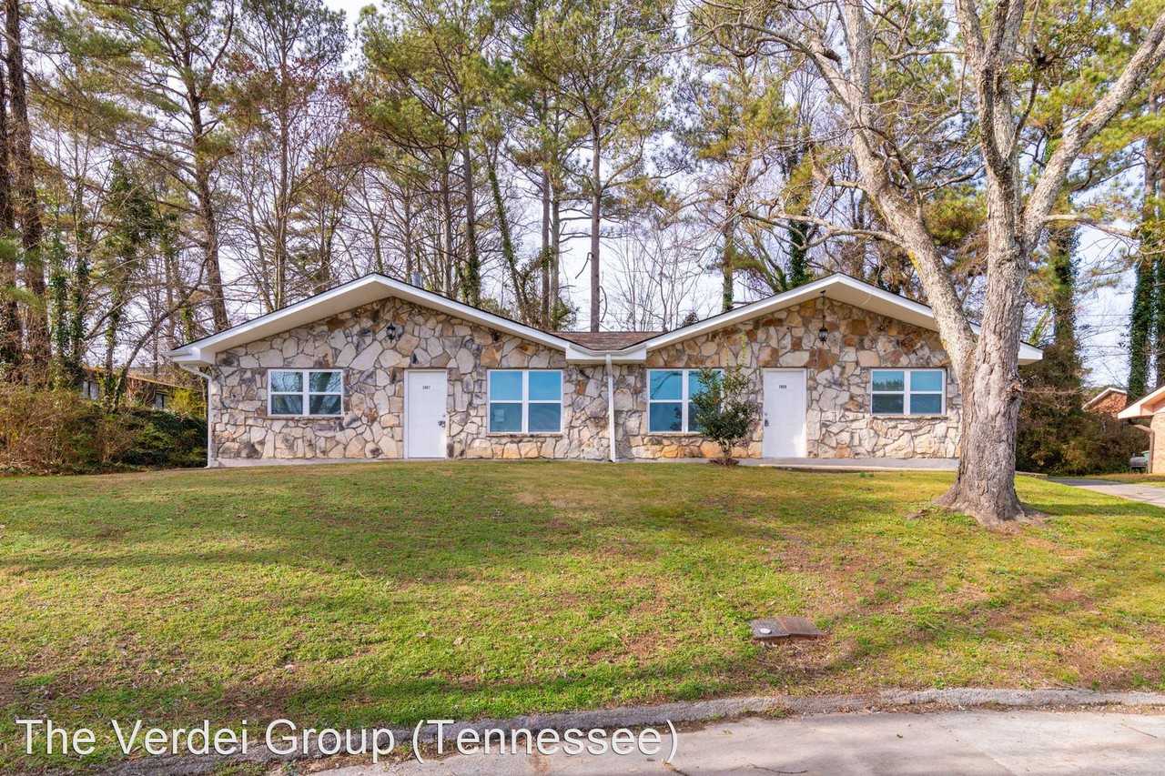 3967 & 3969 Arbor Place Lane Apartments in Dupont Murray Hills