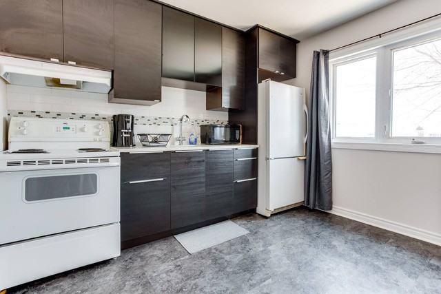 Furnished Studio Apt.) Monthly rental all inclusive Apartments Rue