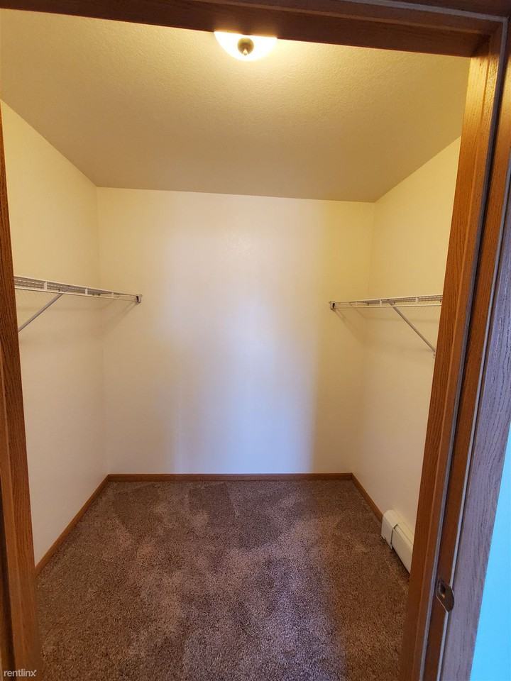 Harbor Village Apartments 1301 Crestview Dr, Petoskey, MI 49770 Zumper