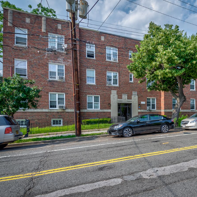 219 Upshur St Nw Apartments in Petworth, Washington, DC 20011 Zumper