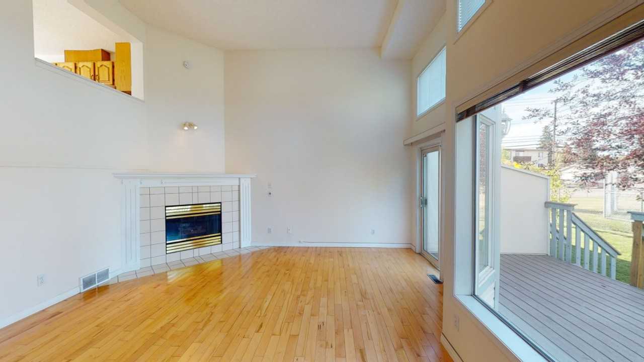 116 Kingsland Court SW Apartments 116 Kingsland Crt Sw, Calgary, AB