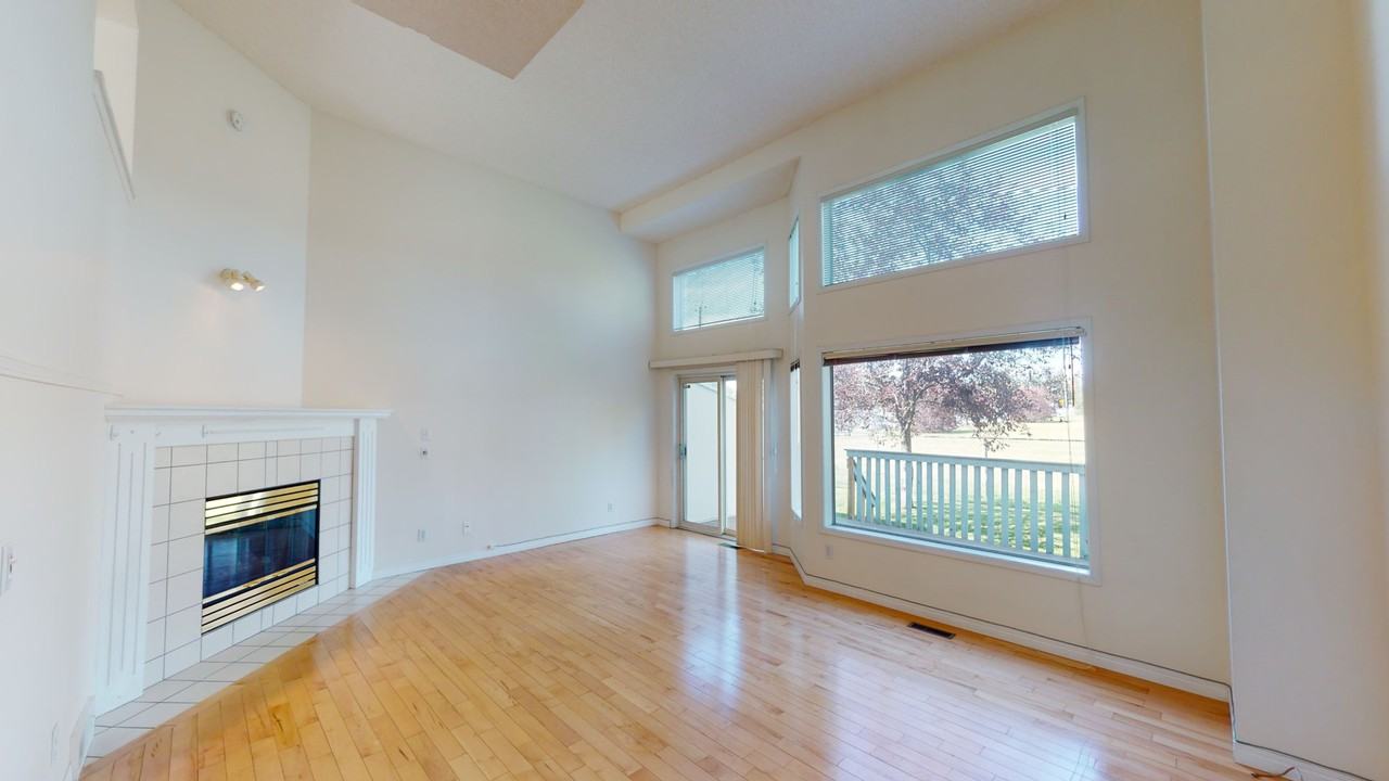 116 Kingsland Court SW Apartments 116 Kingsland Crt Sw, Calgary, AB