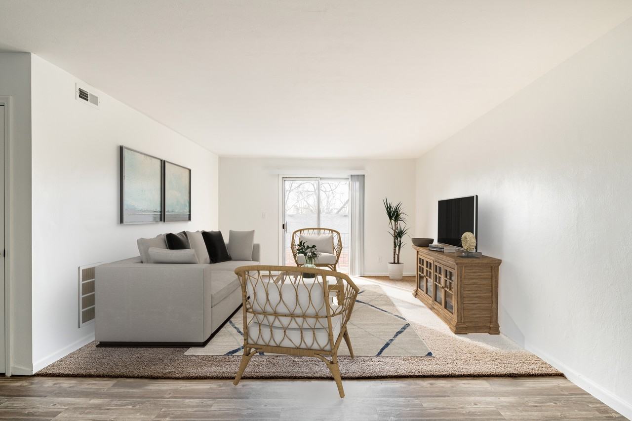 Prime Apartments and Townhomes at Uptown 74 W Franklin St