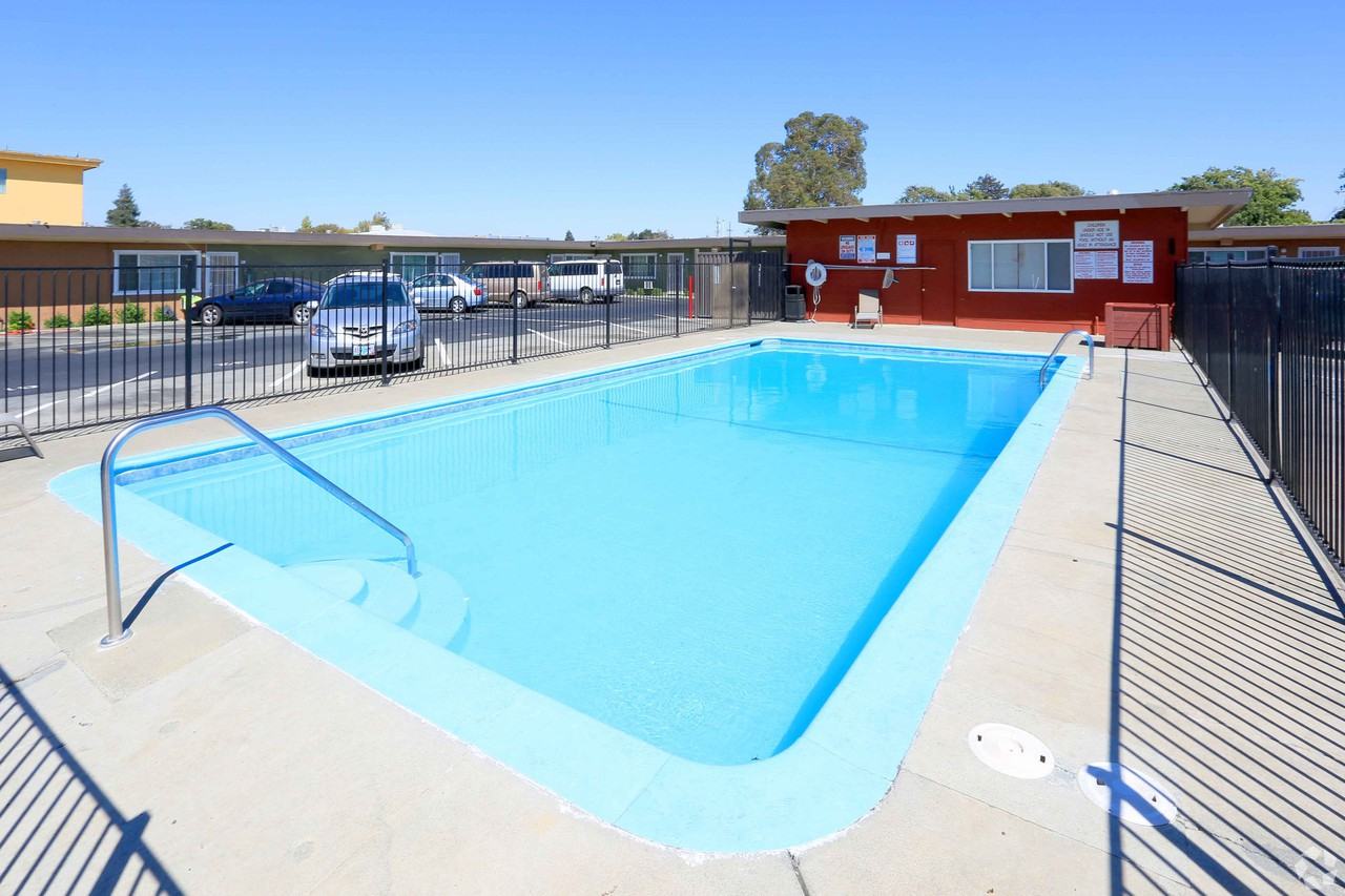 Delta Court Apartments 1350 Crowley Ln, Fairfield, CA 94533 Zumper