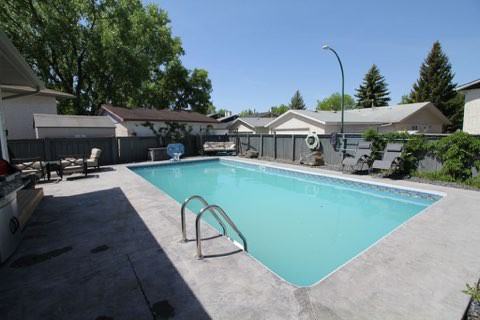 31 Morningmead Apartments in River East Subdivision, Winnipeg, MB R2G