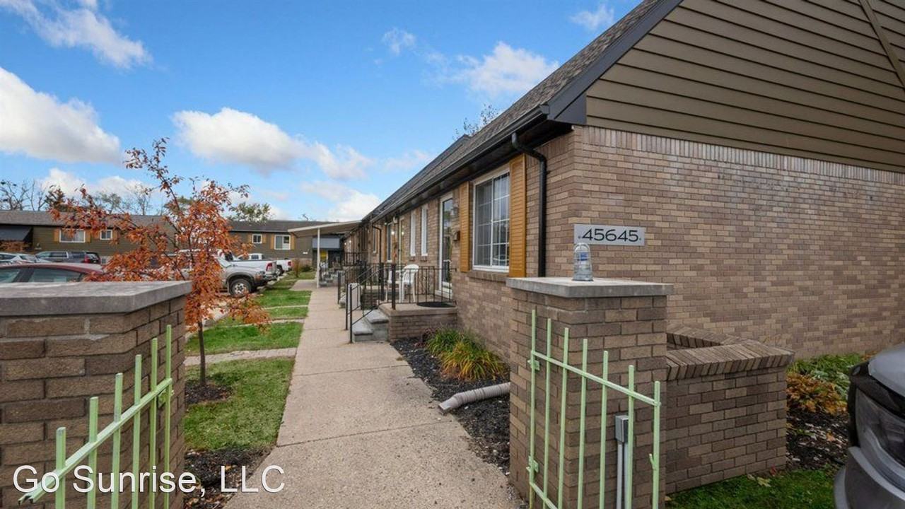 Sunrise Utica Apartments 45631 Brownell St, Utica, MI 48317 Zumper