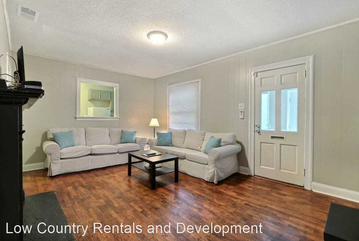 1227 E Park Ave Apartments in Benjamin Van Clark Park, Savannah, GA