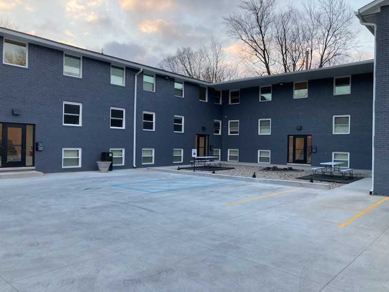 613 615 West Charles StreetB4 B4, Muncie, IN 47305 2 Bedroom Apartment