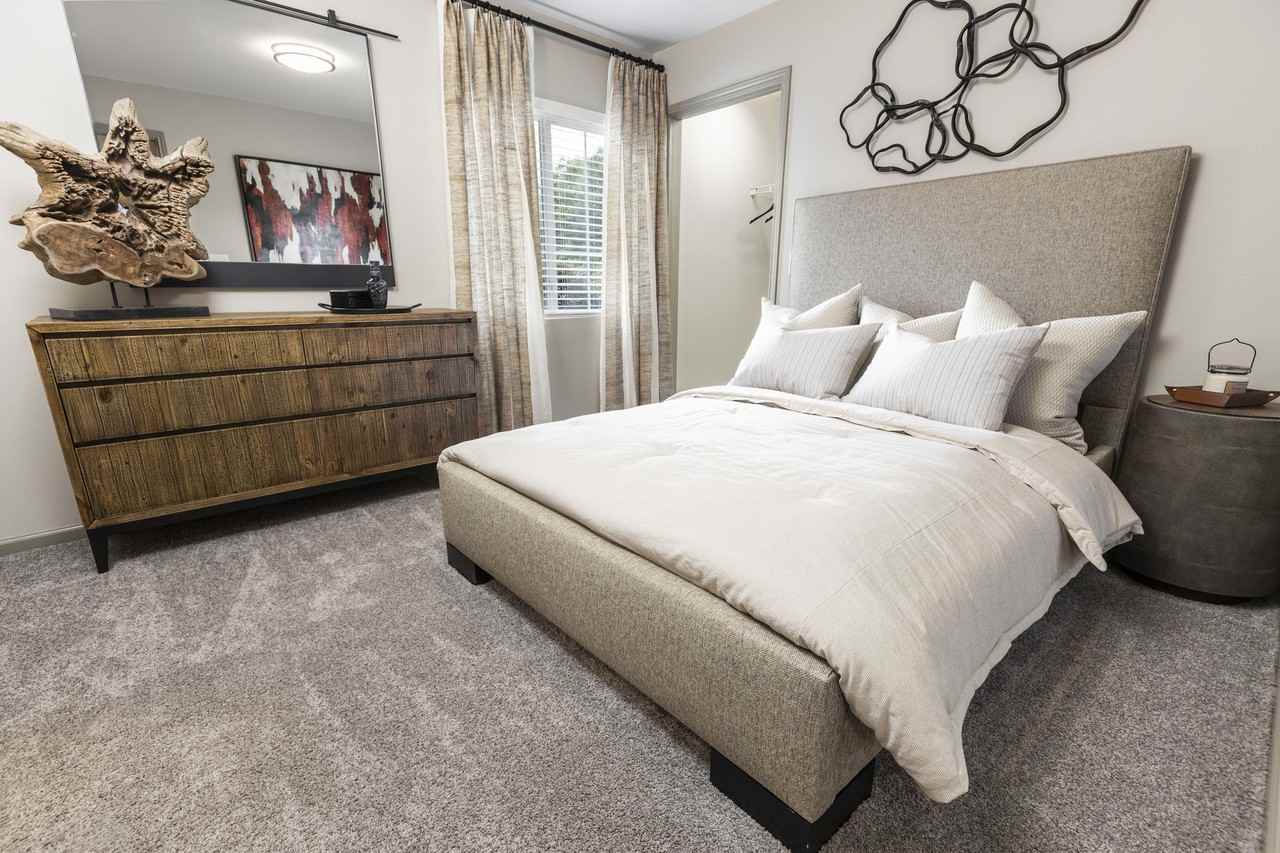 Retreat at Waterside Apartments 741 Woodruff Rd, Greenville, SC 29607