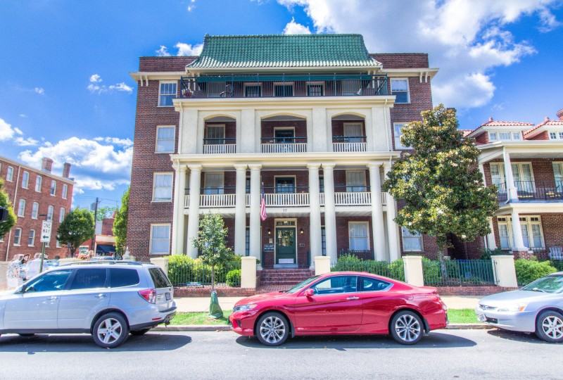 Pierce Arrow Apartments 2709 W Cary St, Richmond, VA 23220 Zumper