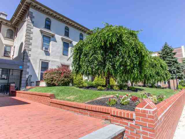 Campus Apartments 4039 Walnut St, Philadelphia, PA 19104 Zumper