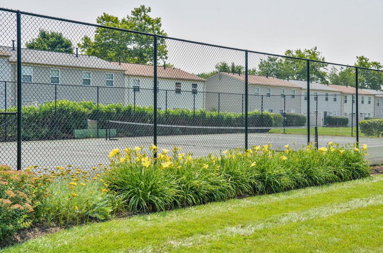 Lake Village Apartments 8001 Laketowne Ct, Severn, MD 21144 Zumper